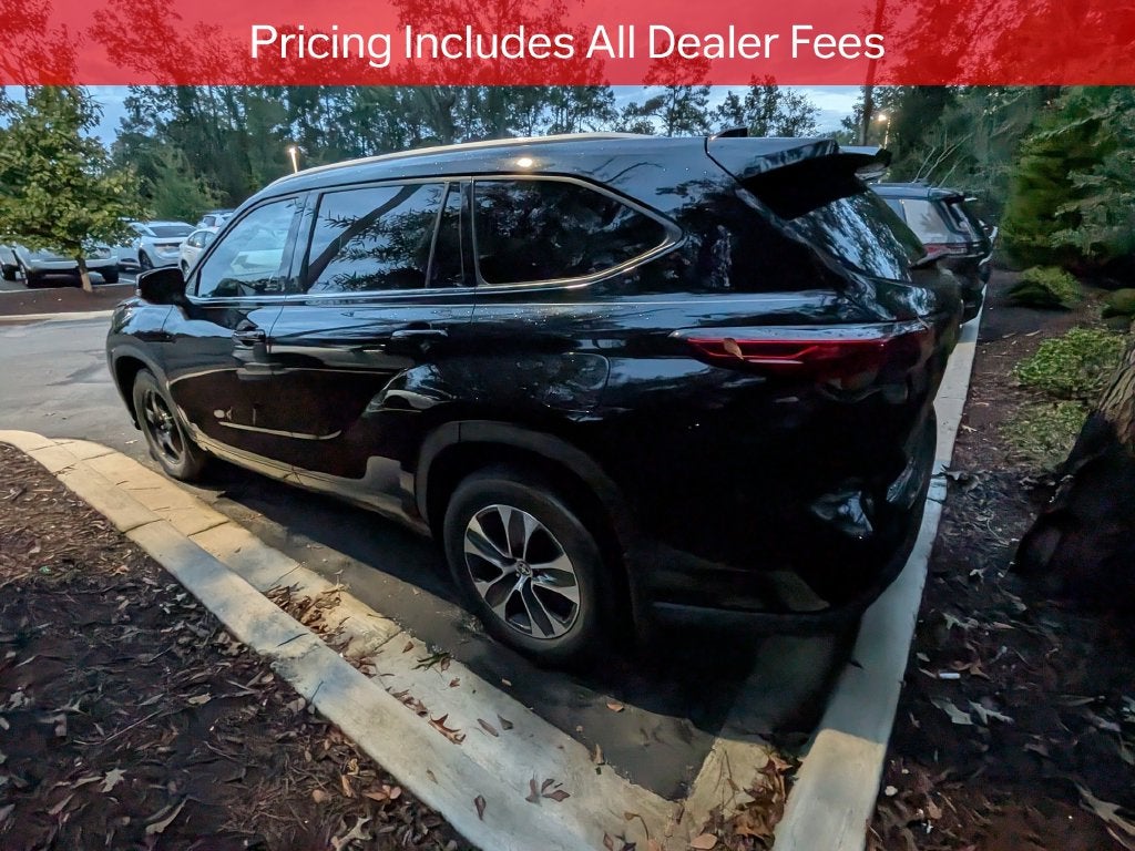 2022 Toyota Highlander XLE