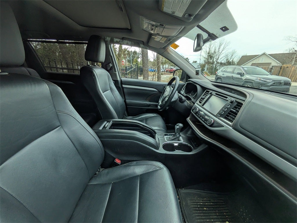 2015 Toyota Highlander XLE V6