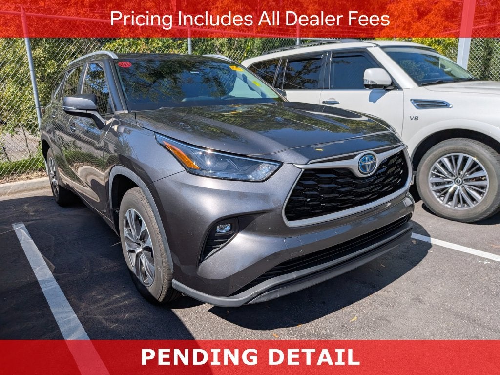2023 Toyota Highlander Hybrid XLE