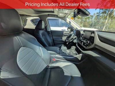 2023 Toyota Highlander Hybrid XLE