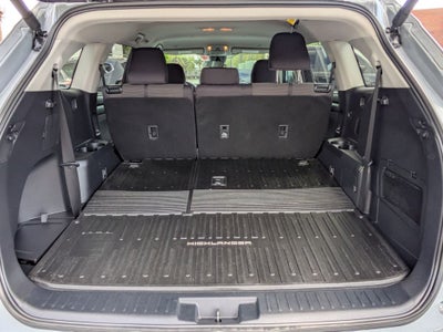 2024 Toyota Highlander Hybrid XLE