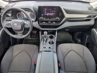 2024 Toyota Highlander Hybrid XLE