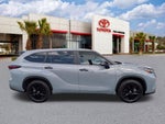 2024 Toyota Highlander Hybrid XLE