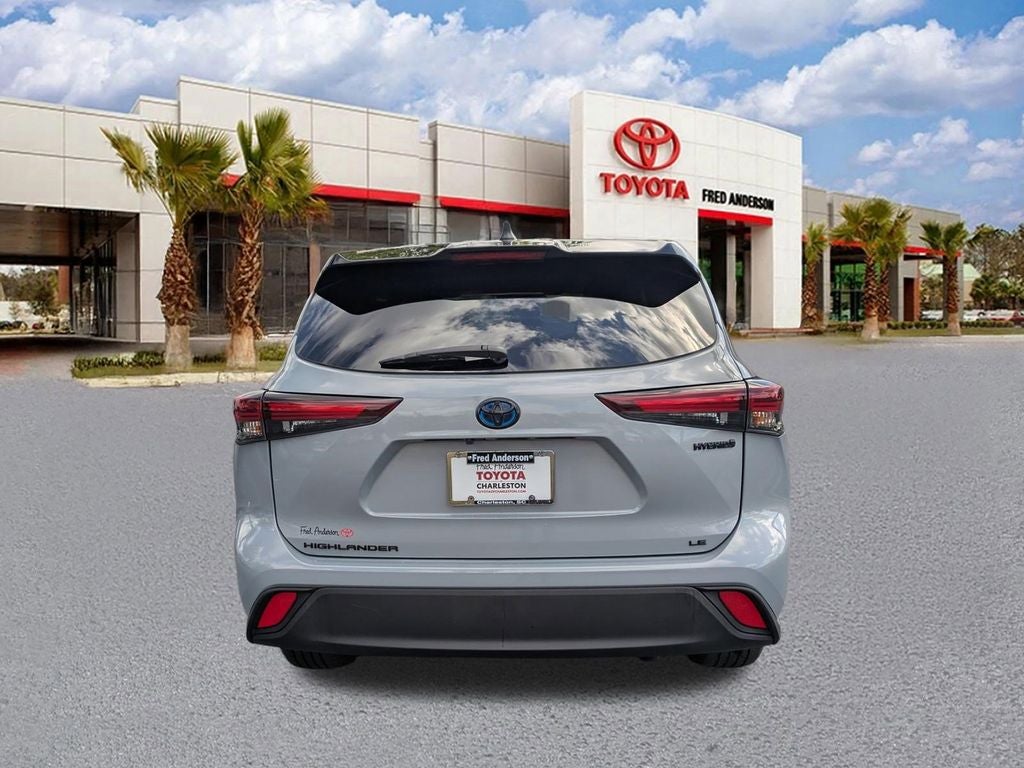 2024 Toyota Highlander Hybrid XLE