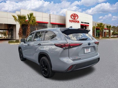 2024 Toyota Highlander Hybrid XLE