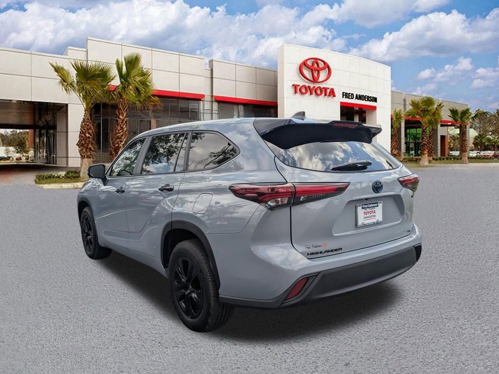 2024 Toyota Highlander Hybrid XLE