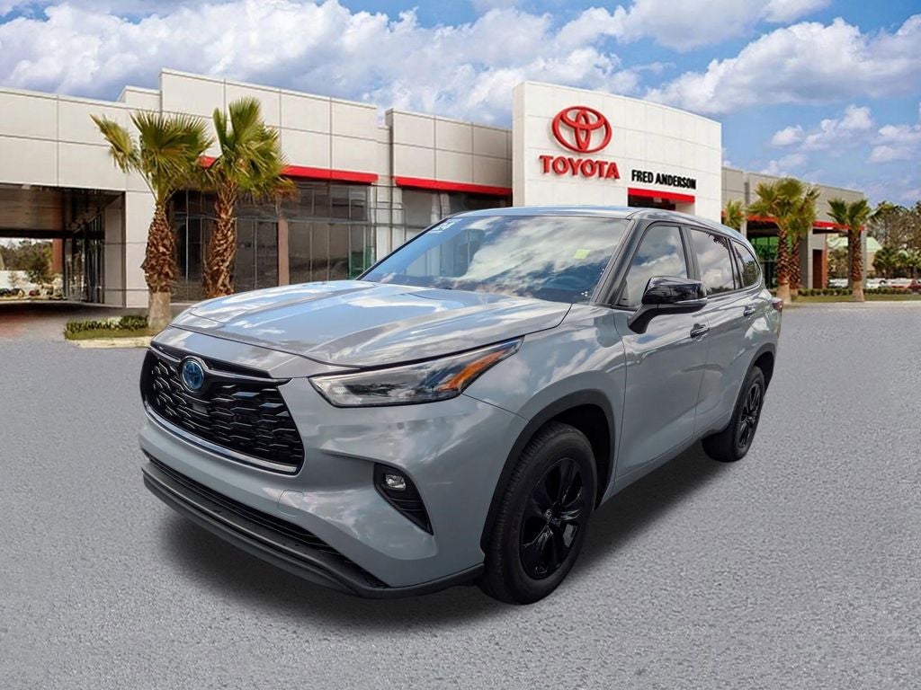 2024 Toyota Highlander Hybrid XLE