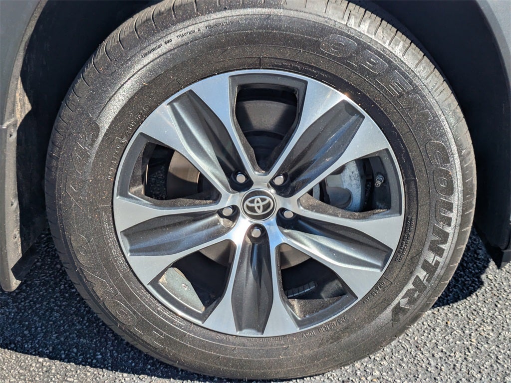 2024 Toyota Highlander Hybrid XLE