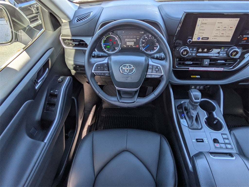 2024 Toyota Highlander Hybrid XLE