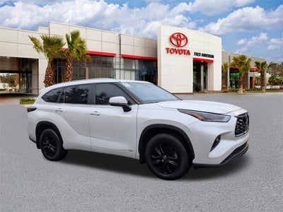 2024 Toyota Highlander Hybrid XLE
