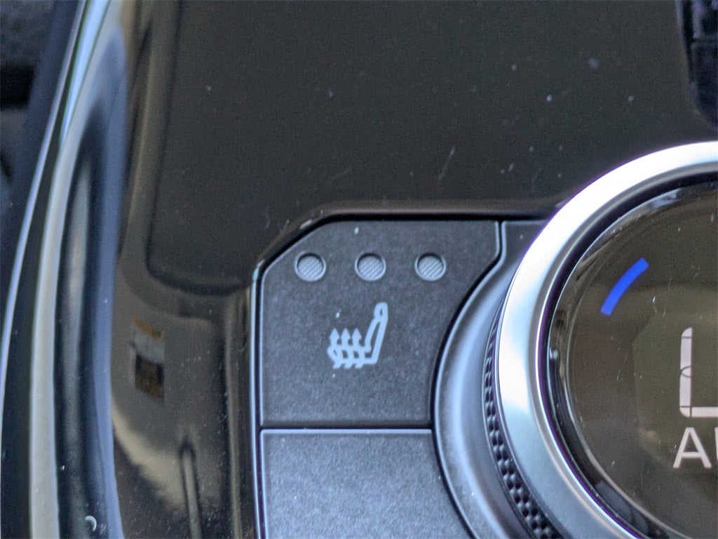 2024 Toyota Highlander Hybrid XLE