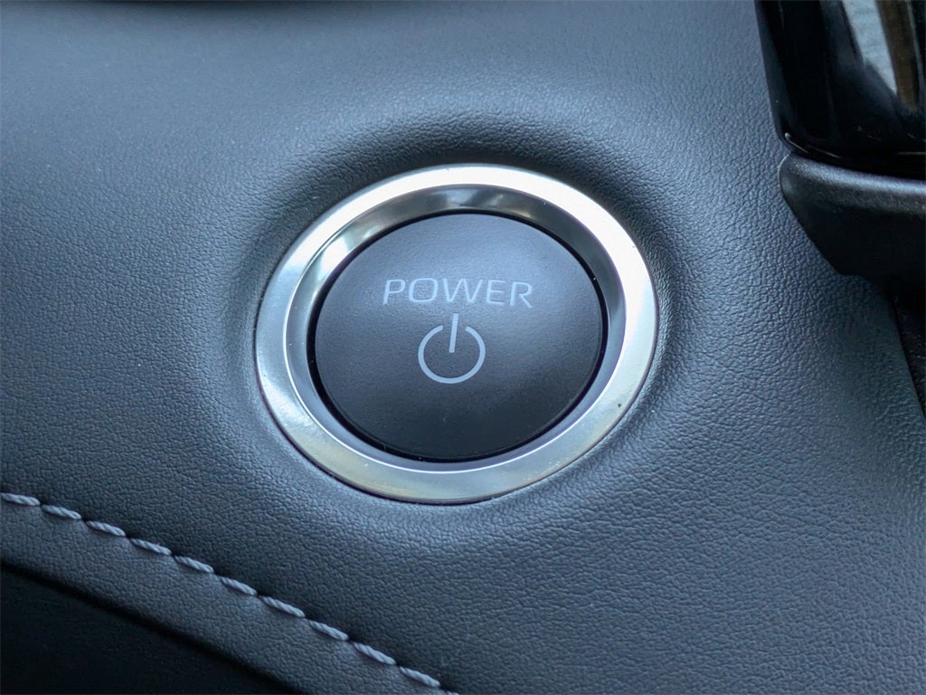 2024 Toyota Highlander Hybrid XLE