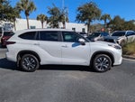 2024 Toyota Highlander Hybrid XLE