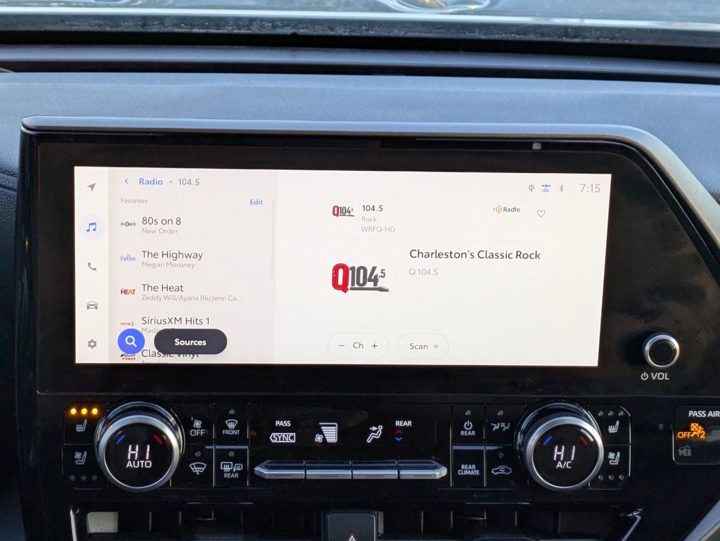 2025 Toyota Highlander Hybrid Limited 25th Edition