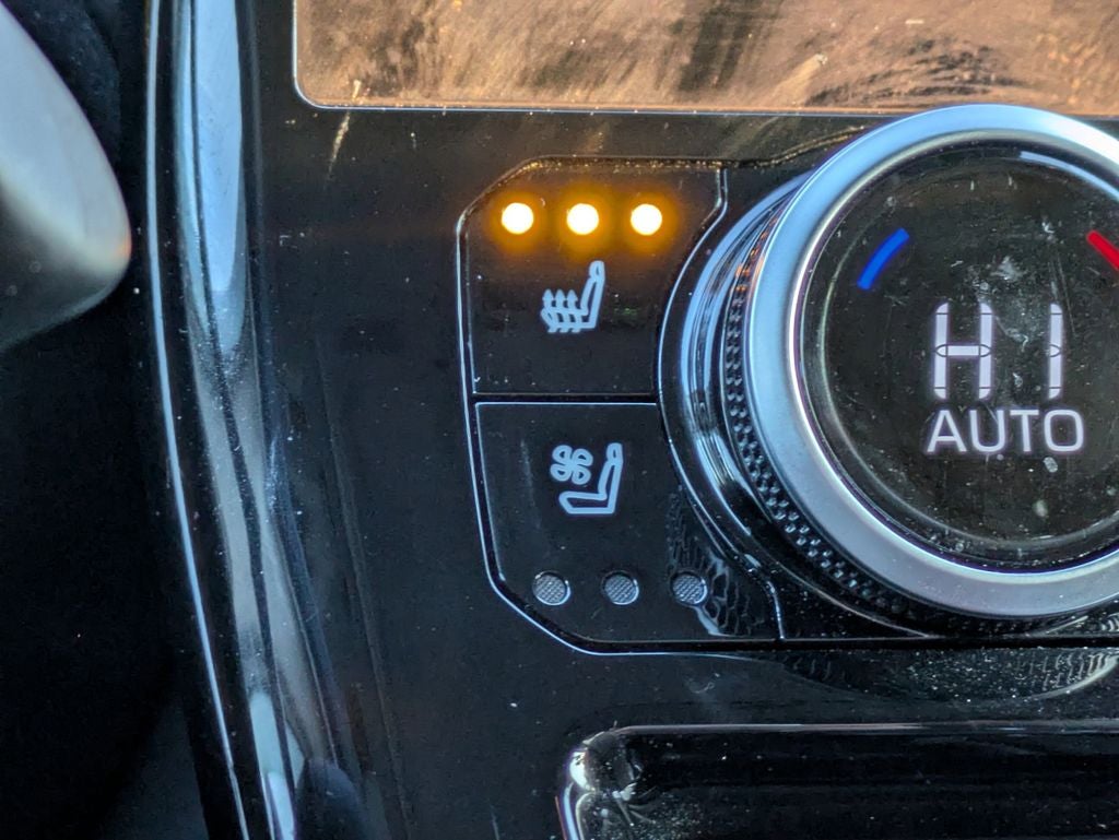 2025 Toyota Highlander Hybrid Limited 25th Edition