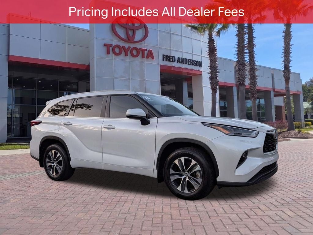 2024 Toyota Highlander XLE