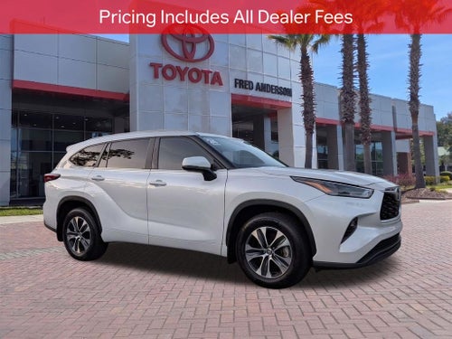 2024 Toyota Highlander XLE