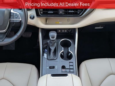 2024 Toyota Highlander XLE