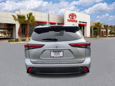 2023 Toyota Highlander XLE