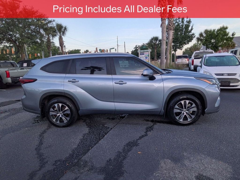 2024 Toyota Highlander XLE