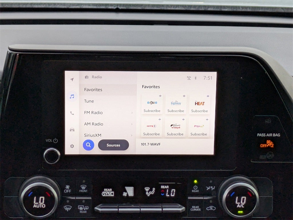 2023 Toyota Highlander LE