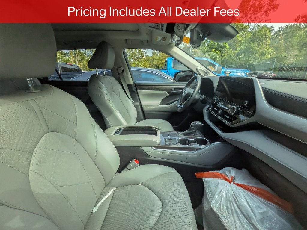2024 Toyota Highlander Platinum