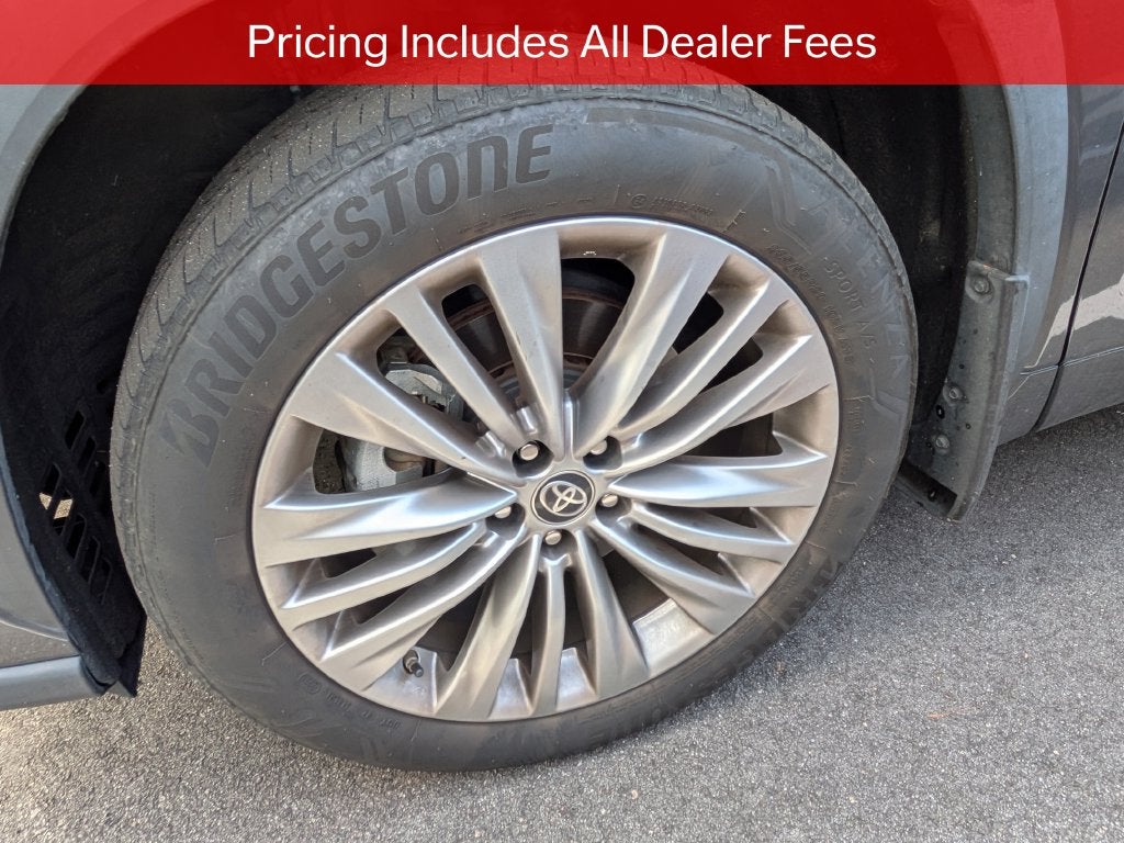 2024 Toyota Highlander Platinum