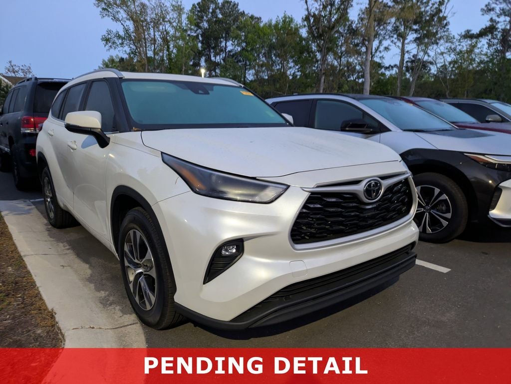 2023 Toyota Highlander XLE