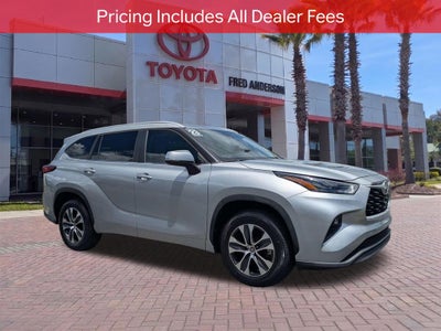 2023 Toyota Highlander XLE
