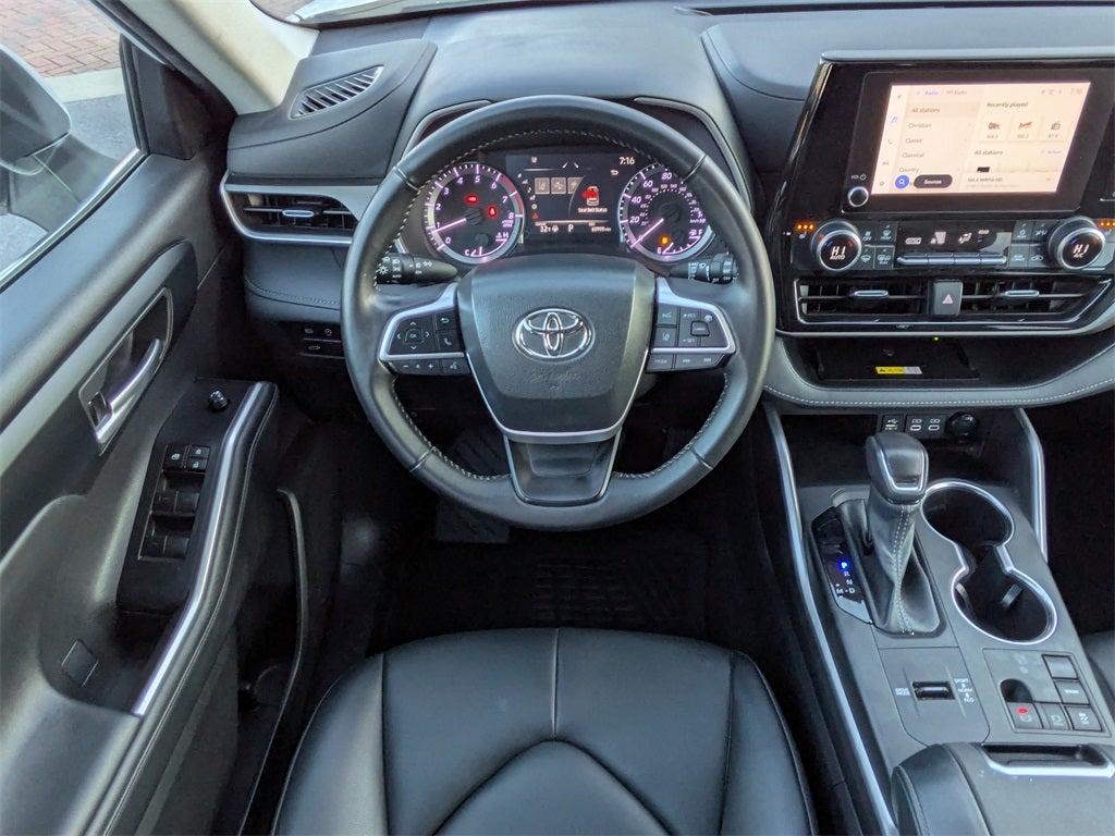2023 Toyota Highlander XLE