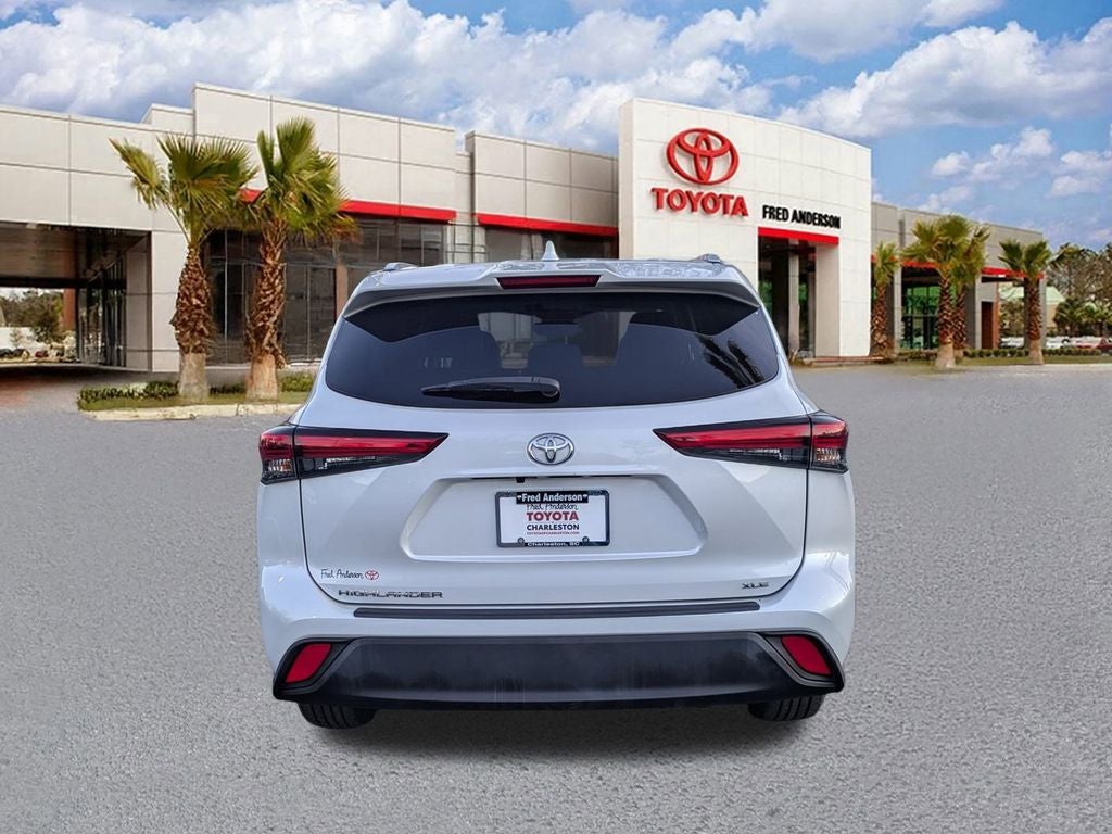 2023 Toyota Highlander XLE