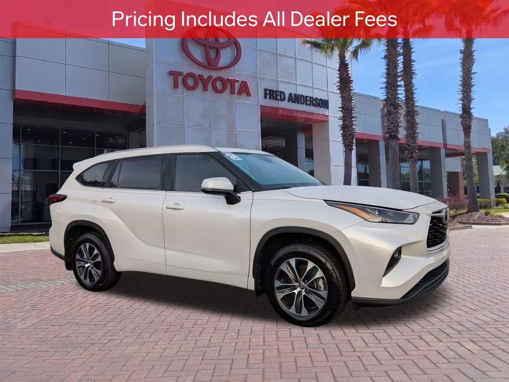 2024 Toyota Highlander XLE
