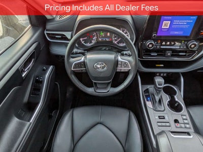 2024 Toyota Highlander XLE