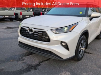 2024 Toyota Highlander XLE