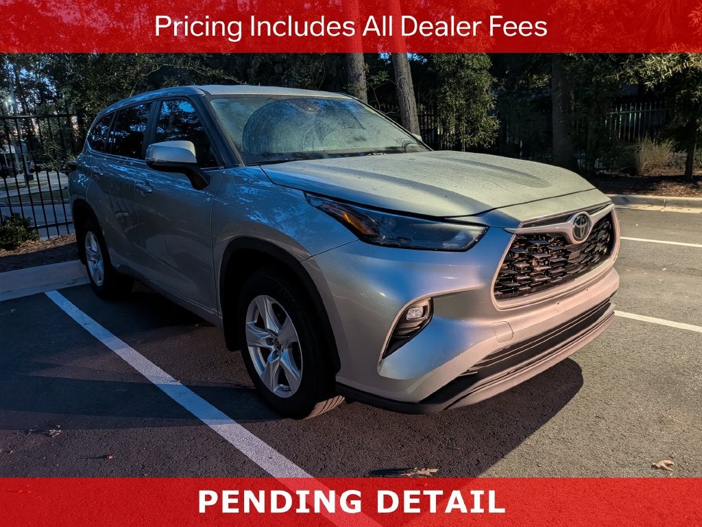 2024 Toyota Highlander LE