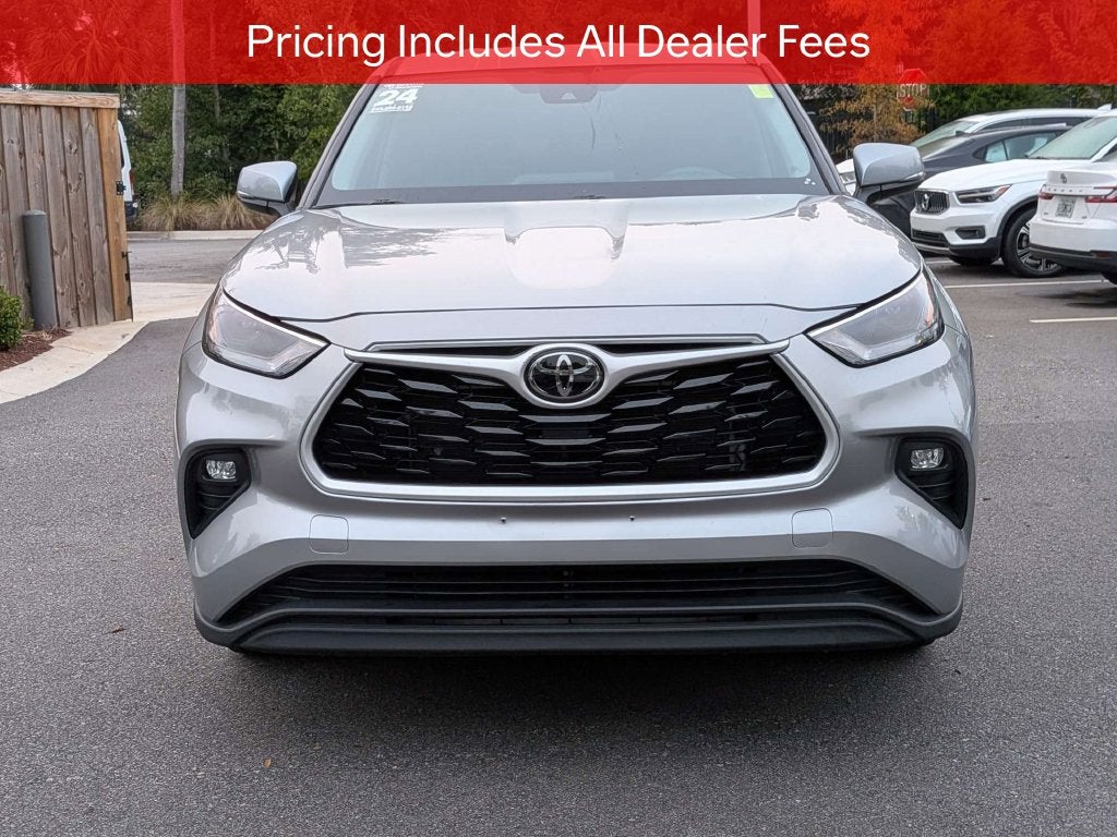 2024 Toyota Highlander LE