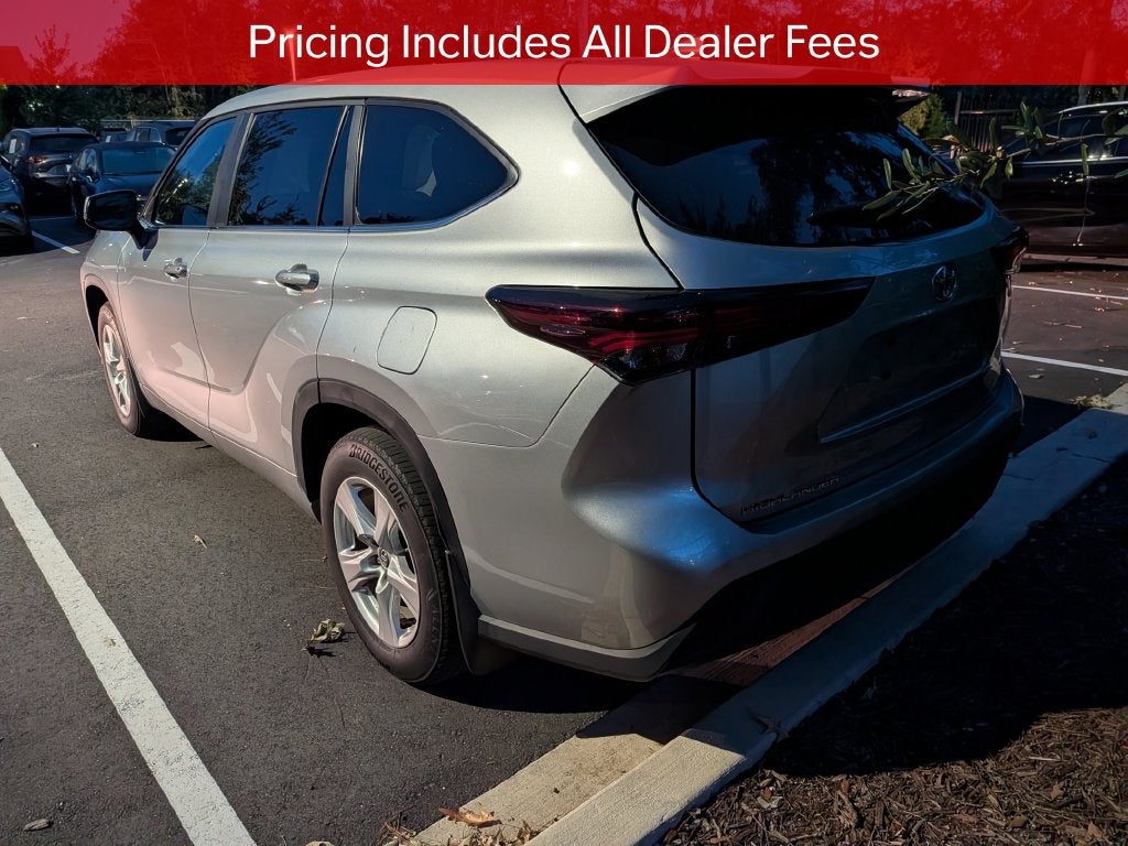 2024 Toyota Highlander LE