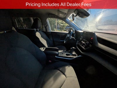 2024 Toyota Highlander LE