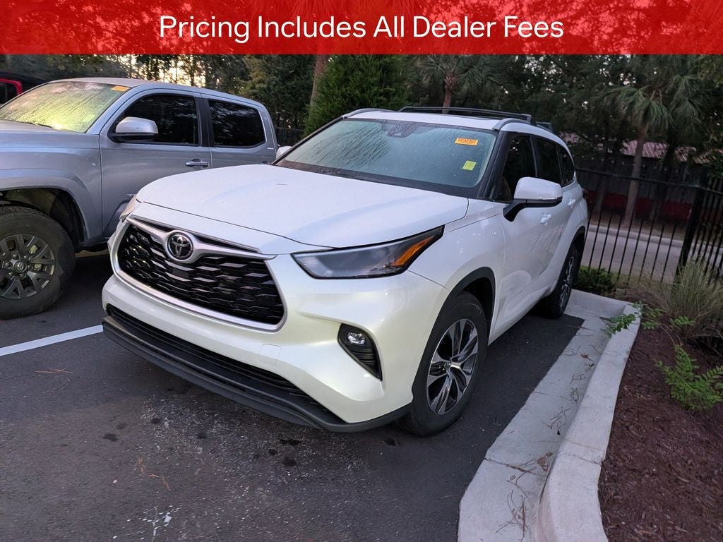 2023 Toyota Highlander XLE