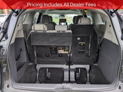 2021 Toyota Sienna LE 8 Passenger
