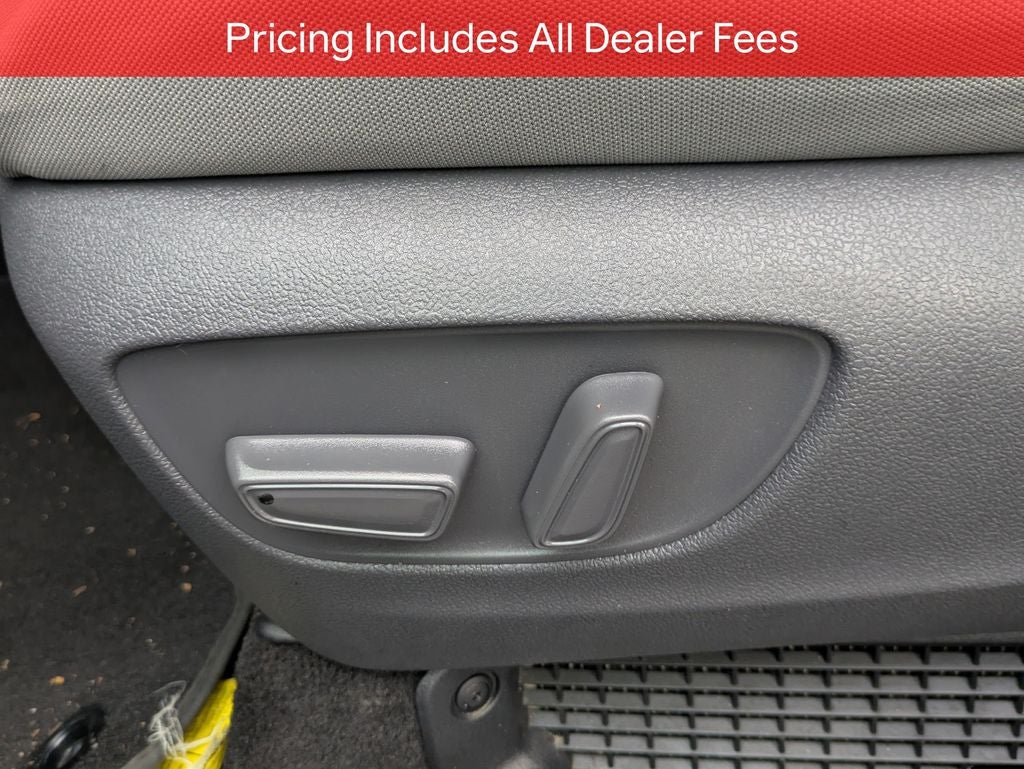 2021 Toyota Sienna LE 8 Passenger