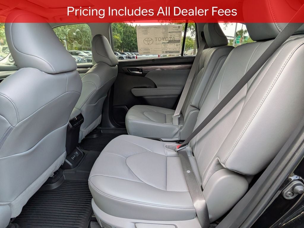 2026 Toyota Highlander Hybrid Limited