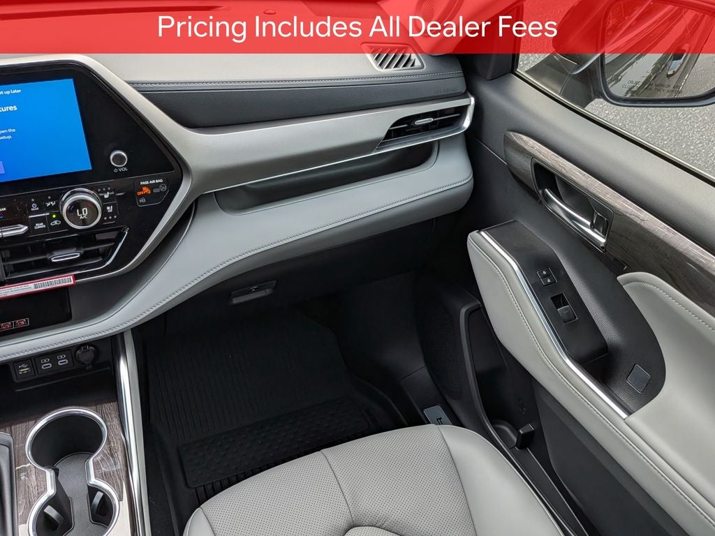 2026 Toyota Highlander Hybrid Limited