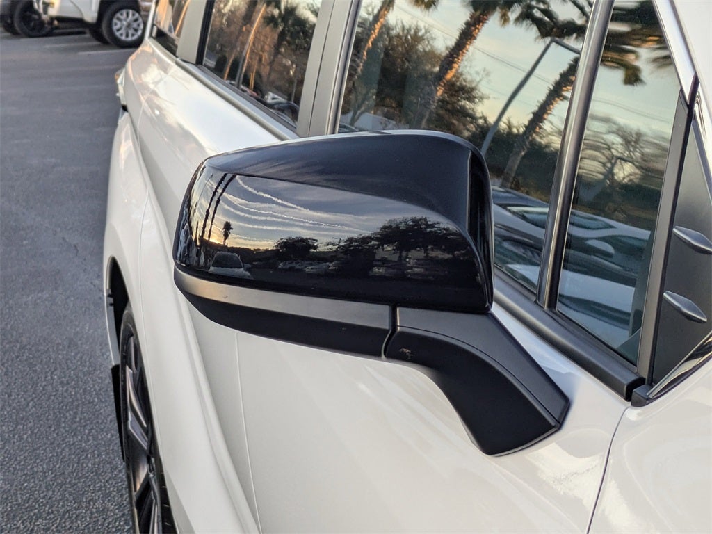 2024 Toyota Sienna XSE 7 Passenger