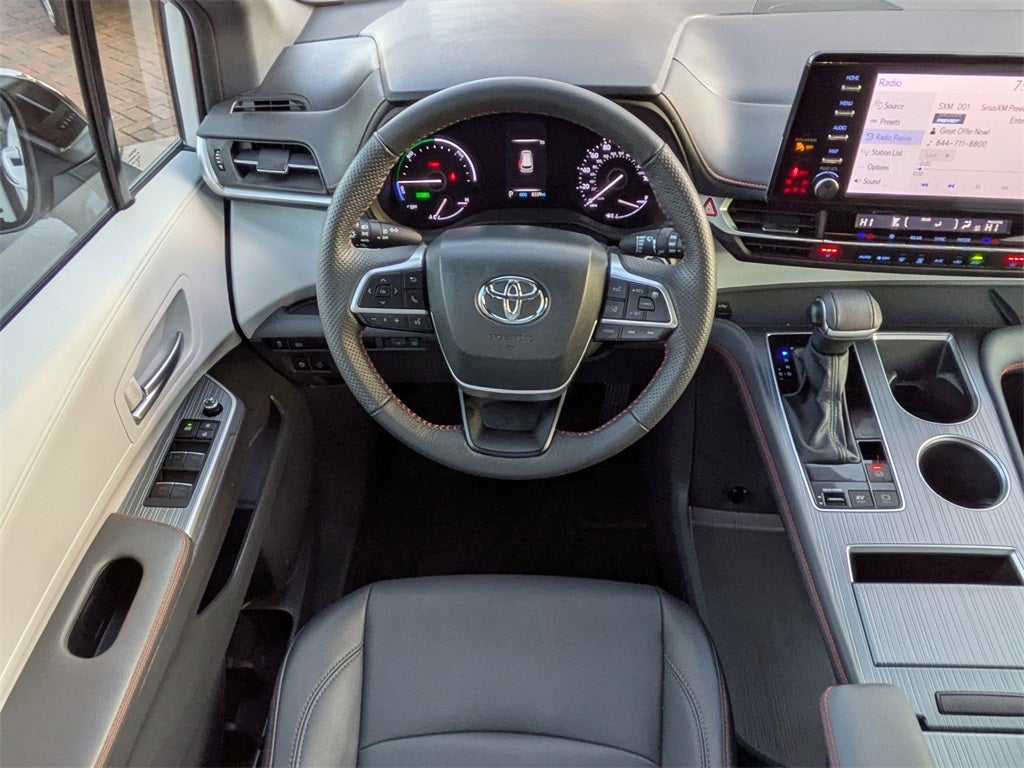 2024 Toyota Sienna XSE 7 Passenger