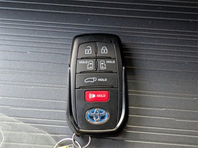 2024 Toyota Sienna XSE 7 Passenger