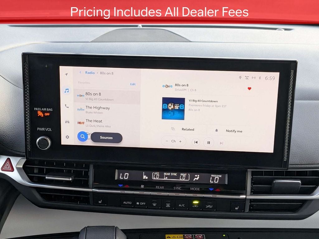 2025 Toyota Sienna XLE 8 Passenger