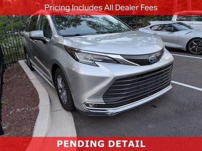 2023 Toyota Sienna XLE 7 Passenger