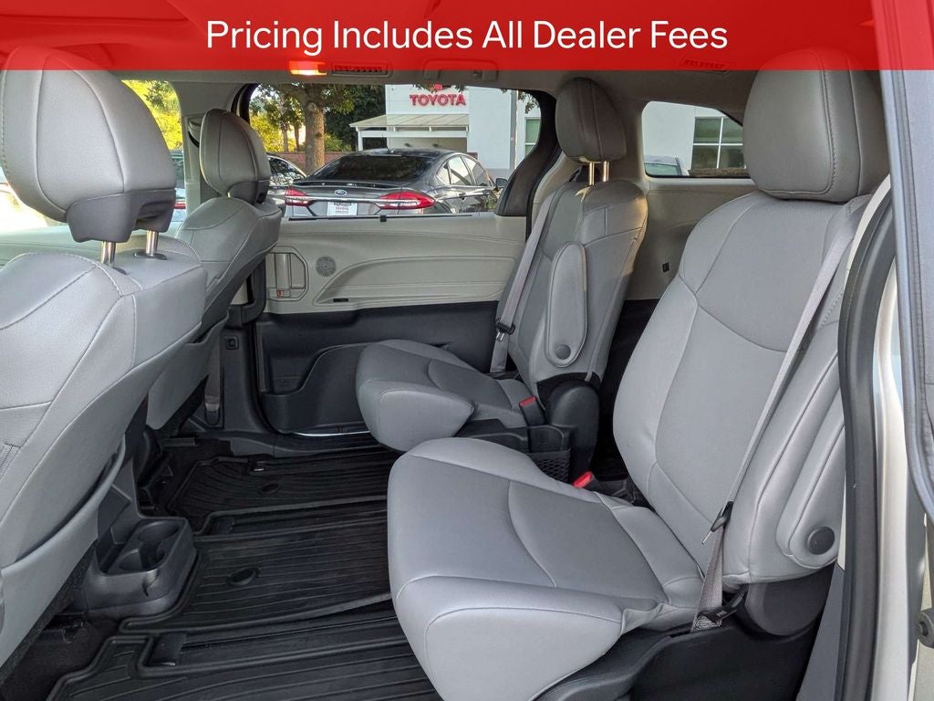 2023 Toyota Sienna XLE 7 Passenger