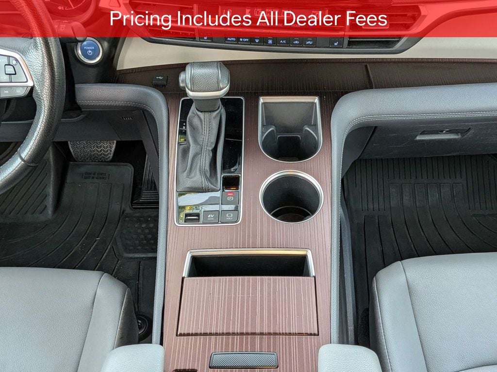 2023 Toyota Sienna XLE 7 Passenger